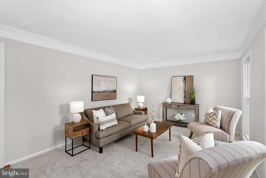 105 Peyton Rd, Sterling, VA 20165 - #3