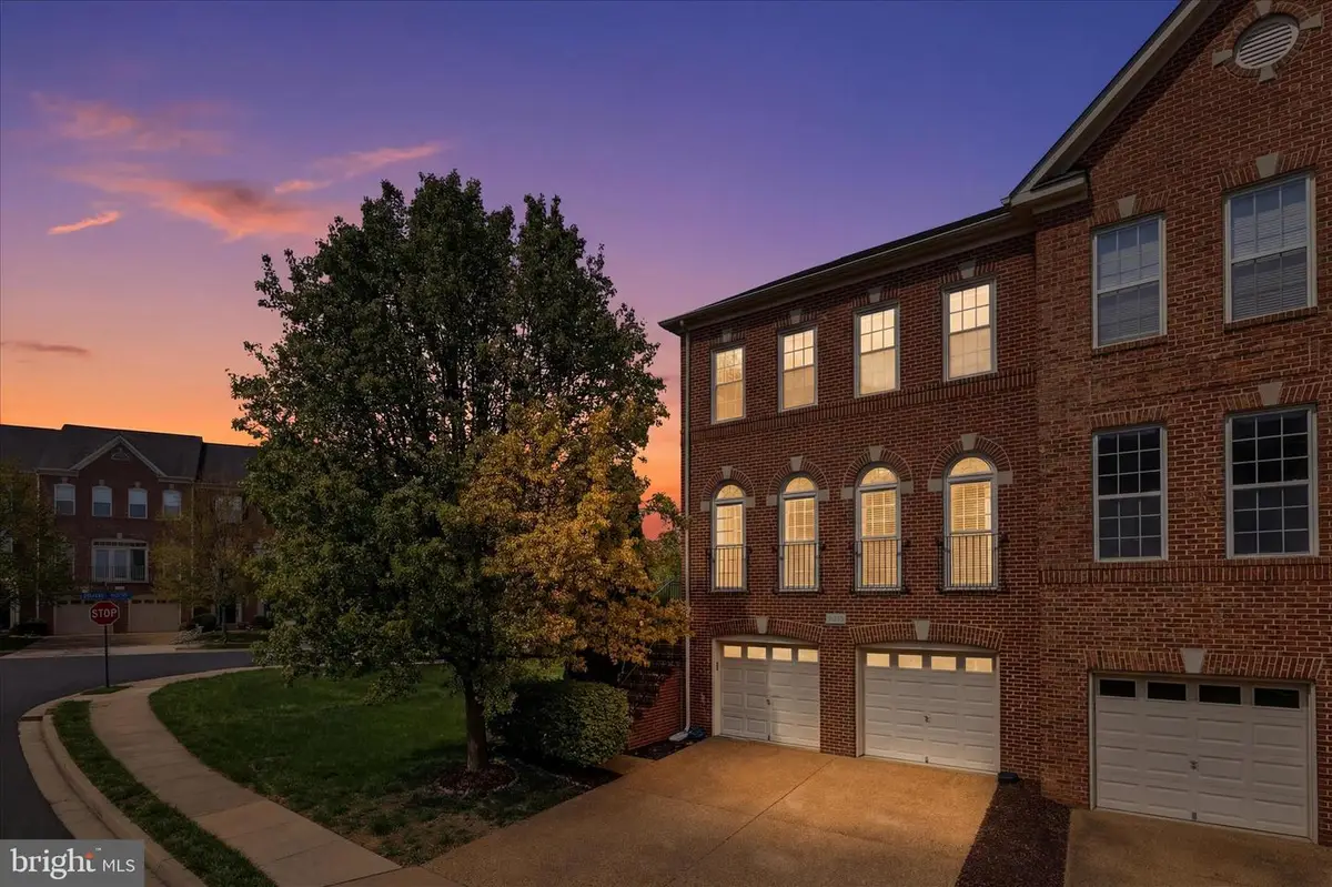 43114 Royal Fern Ter, Broadlands, VA 20148 - #1