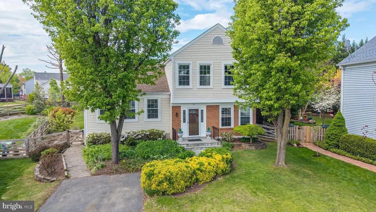 5 Dudley Ct, Sterling, VA 20165 - #1