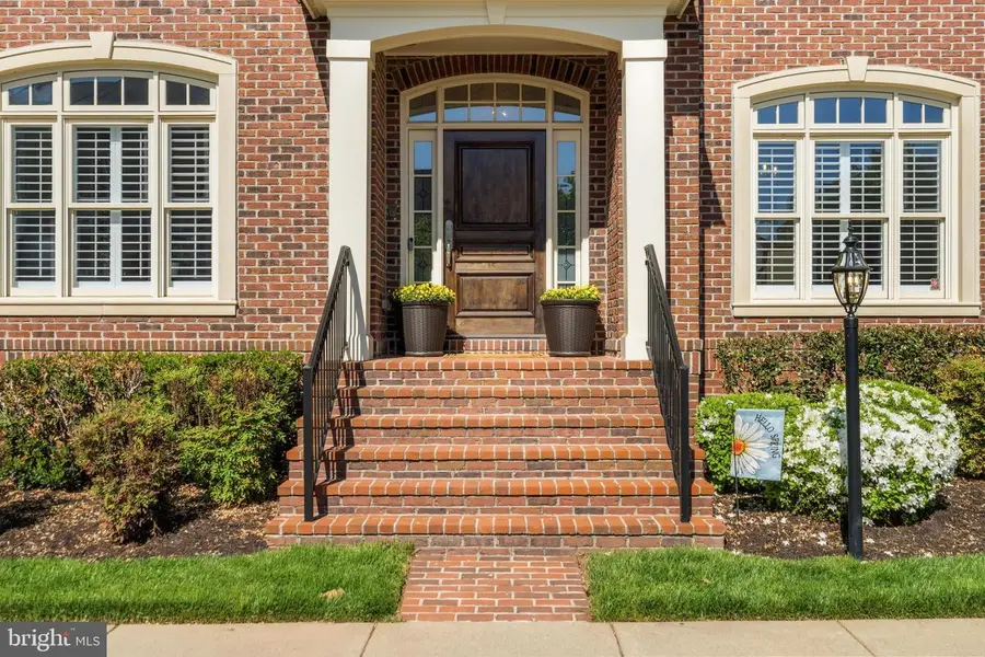 23041 Olympia Dr, Brambleton, VA 20148 - #3