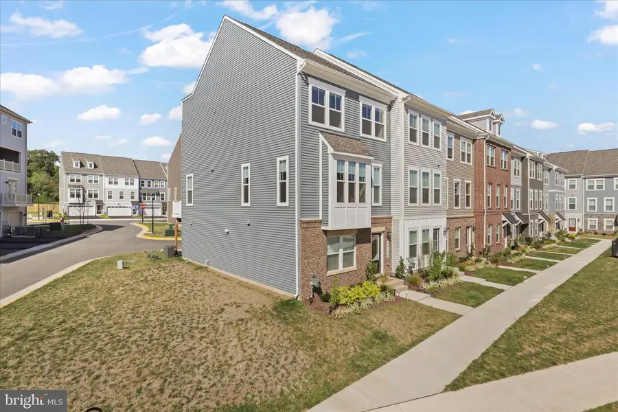 24190 Kilbride Ter, Sterling, VA 20166 - #3