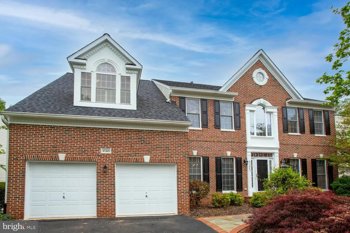 47265 Middle Bluff Pl, Sterling, VA 20165 - #1