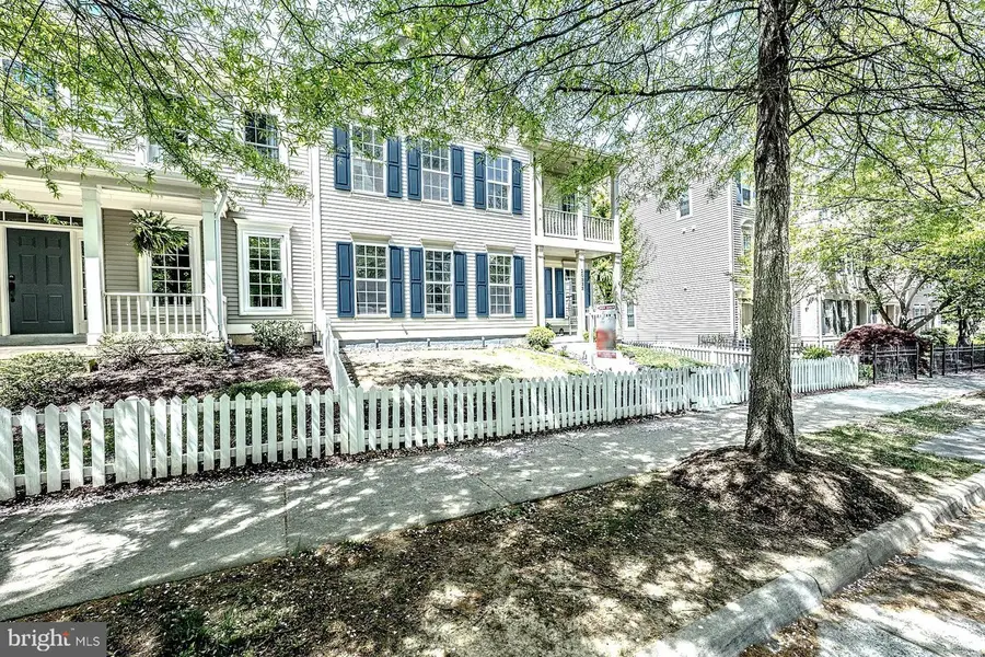 20333 Charter Oak Dr, Ashburn, VA 20147 - #3