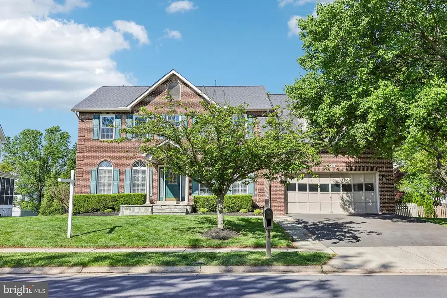 20547 Courier Ridge Pl, Ashburn, VA 20147 - #2