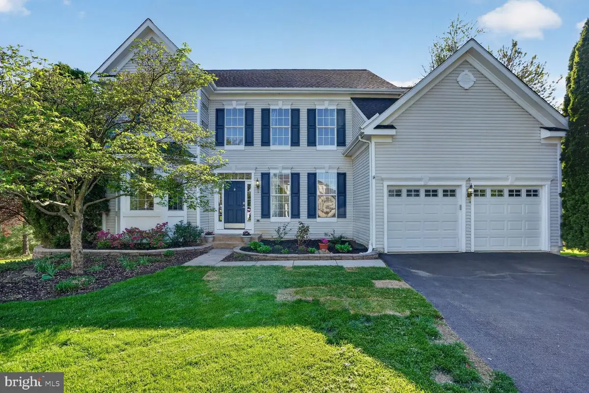 17565 Brookville Ct, Round Hill, VA 20141 - #1