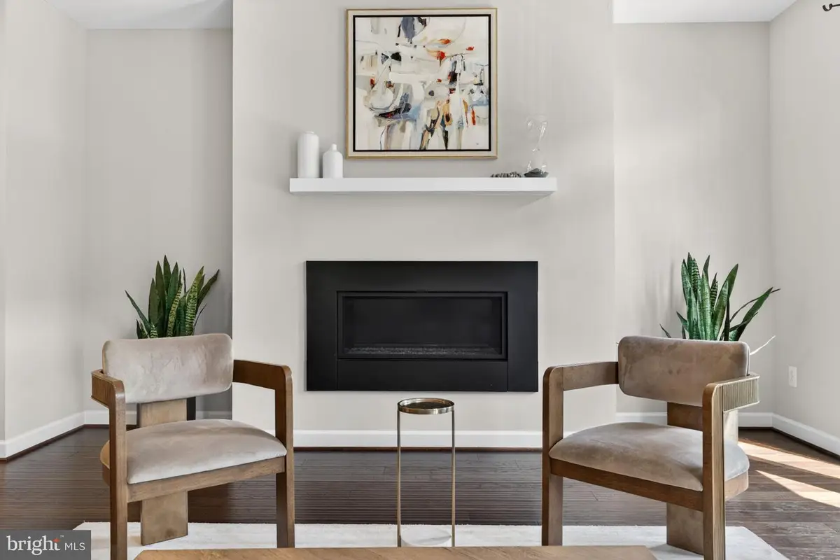 43388 Whitehead Ter, Ashburn, VA 20148 - #1