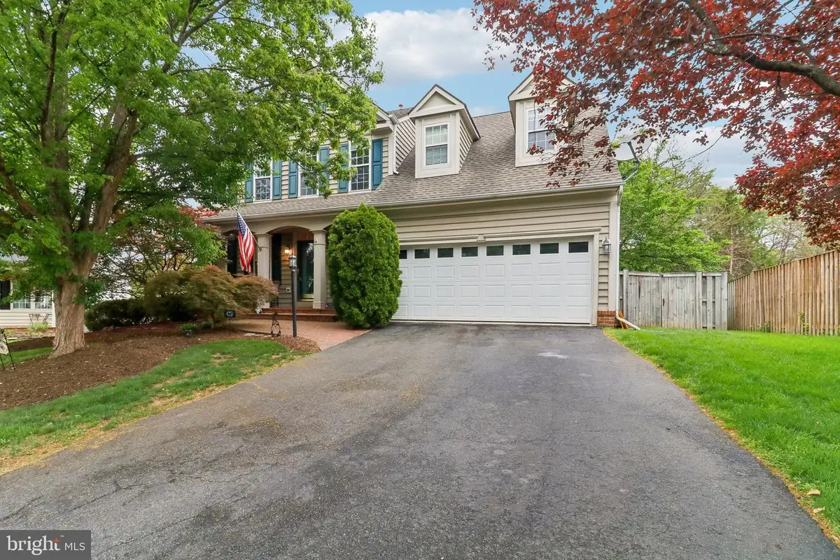 43528 Clivedon Ct, Ashburn, VA 20147 - #1