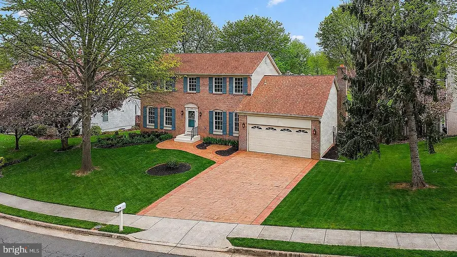 1122 Janney St Sw, Leesburg, VA 20175 - #3