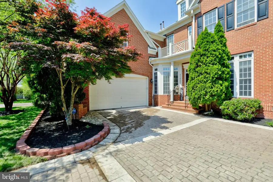 43642 Hartshire Ter, Leesburg, VA 20176 - #2
