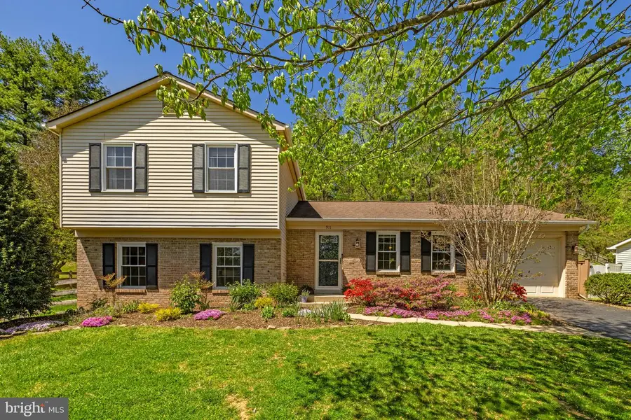 911 Chancellor St Sw, Leesburg, VA 20175 - #2