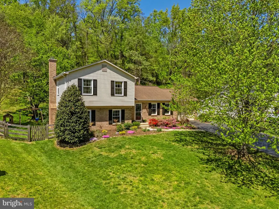 911 Chancellor St Sw, Leesburg, VA 20175 - #3