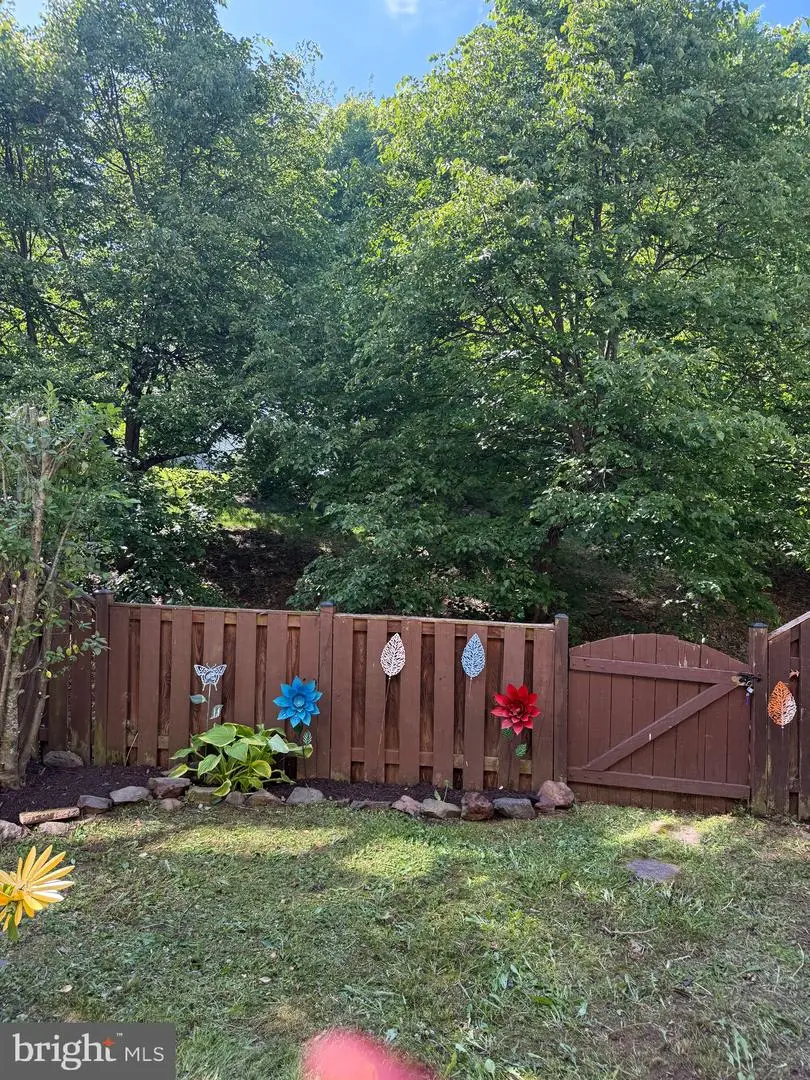 20275 Glenrobin Ter, Ashburn, VA 20147 - #3