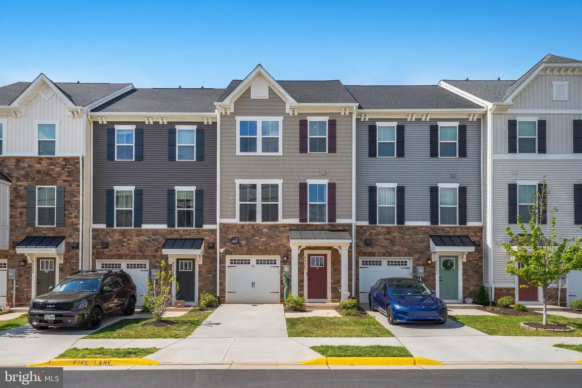 46360 Mount Kellogg Ter, Sterling, VA 20164 - #1