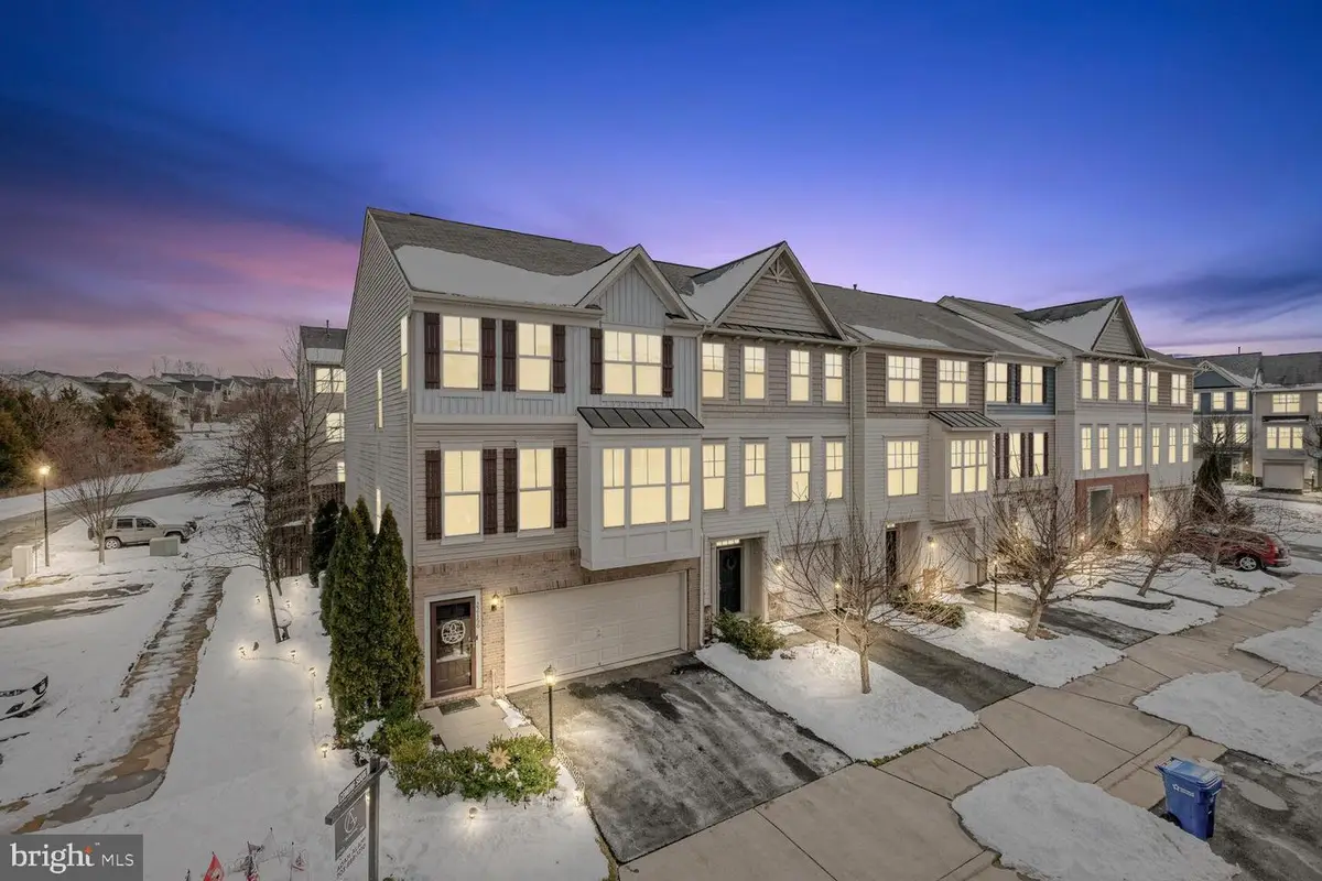 22166 Napier Ter, Broadlands, VA 20148 - #1