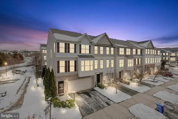 22166 Napier Ter, BROADLANDS, VA 20148