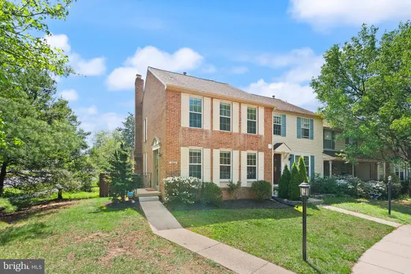 44021 Ferncliff Ter, ASHBURN, VA 20147