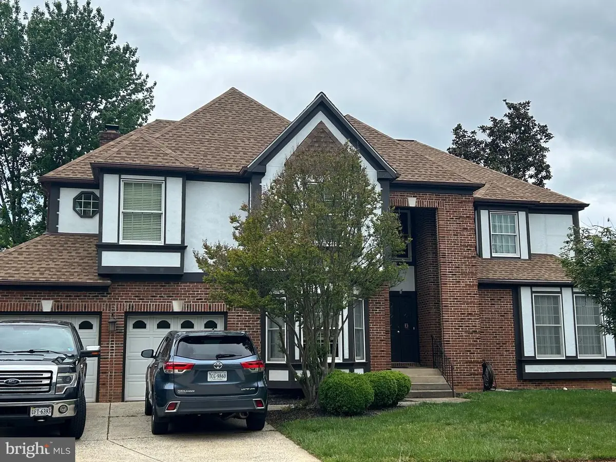 63 Rutherford Cir, Sterling, VA 20165 - #1