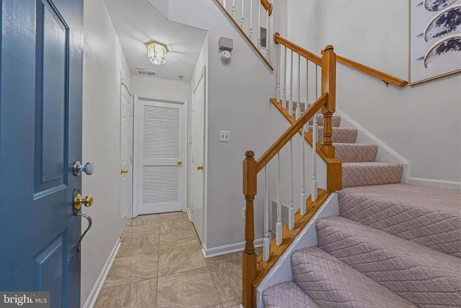 20432 Cool Fern Sq, Ashburn, VA 20147 - #3