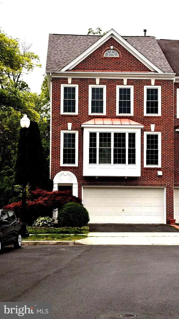 26121 Nimbleton Sq, Chantilly, VA 20152 - #2