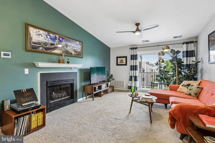 44114 Natalie Ter #302, Ashburn, VA 20147 - #2