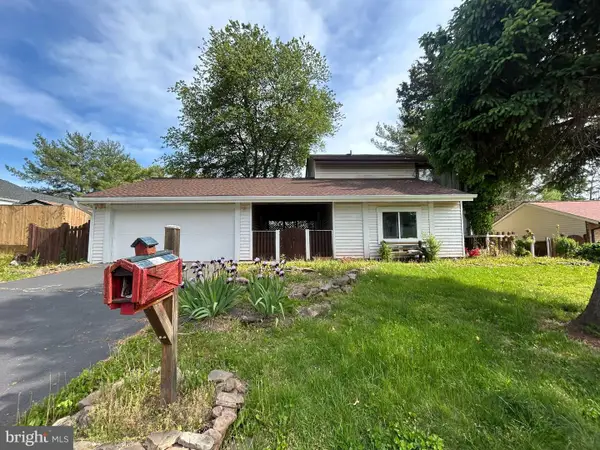 102 Wrightwood Pl, STERLING, VA 20164