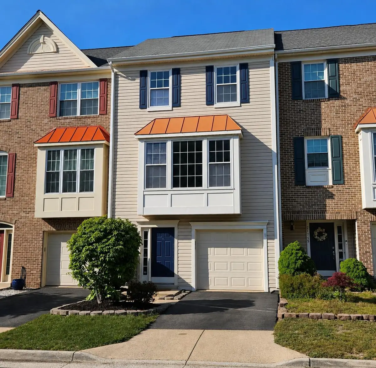 21747 Kings Crossing Ter, Ashburn, VA 20147 - #1