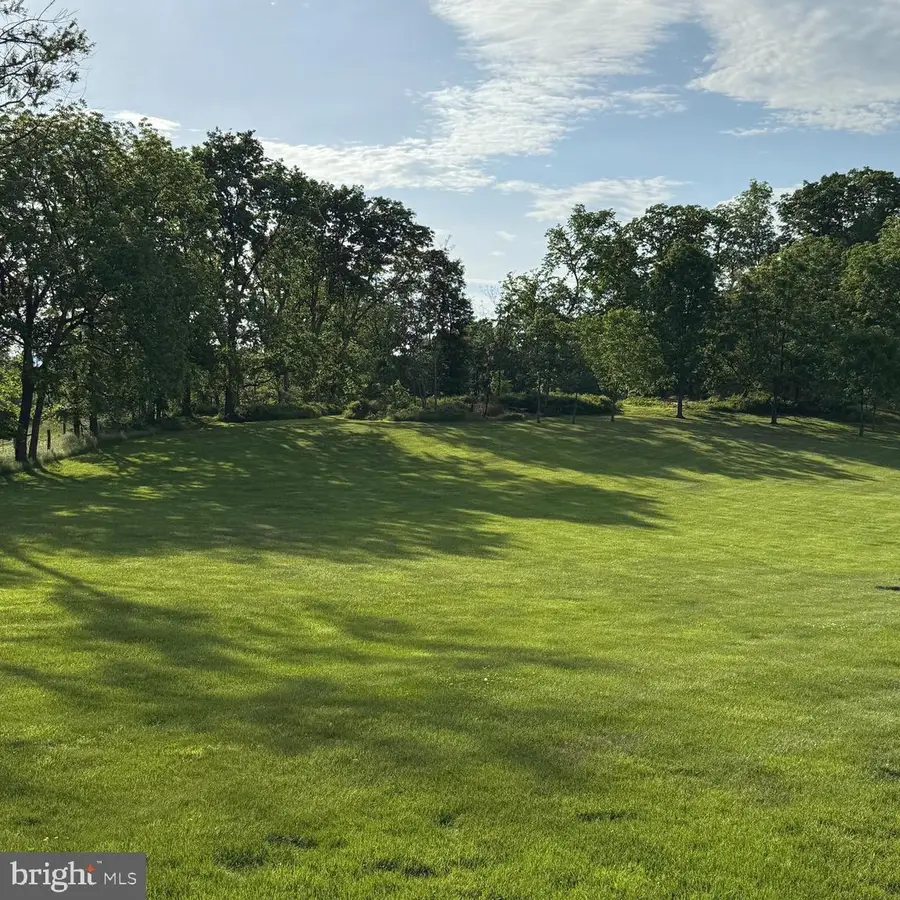 18837 Trinity Church Rd, Purcellville, VA 20132 - #2