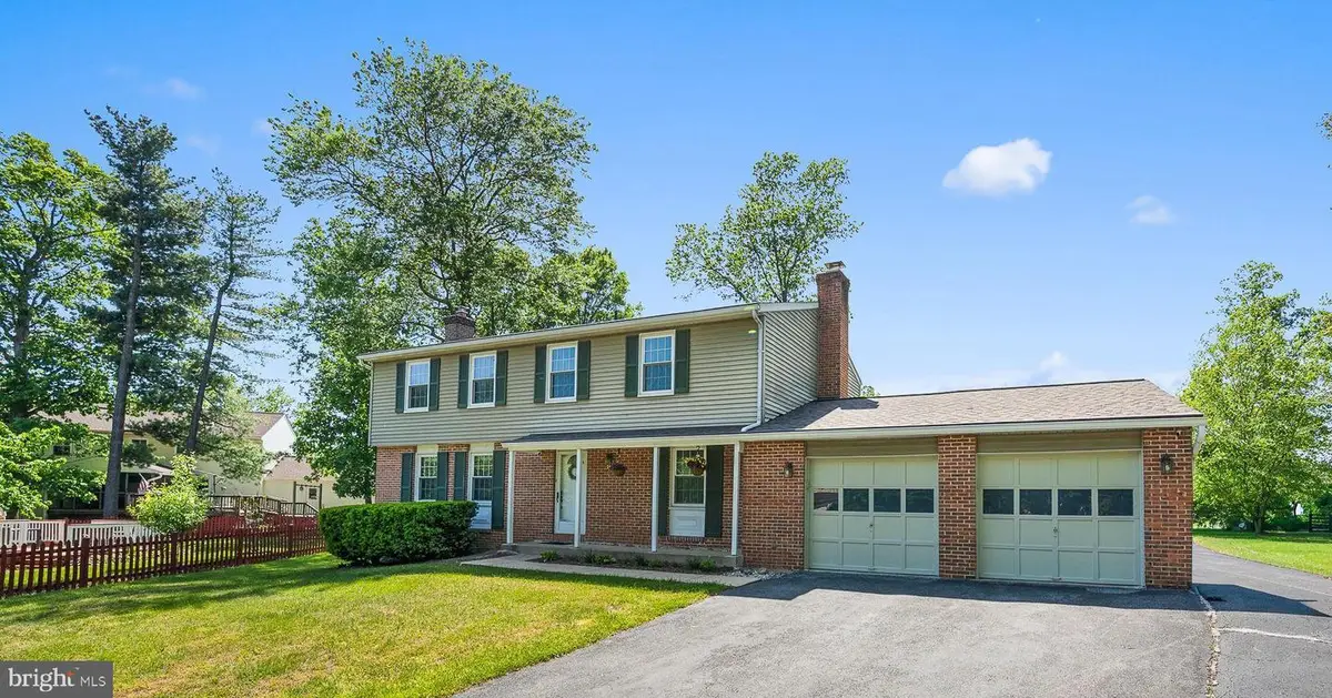 104 Deerwood Ct, Sterling, VA 20164 - #1