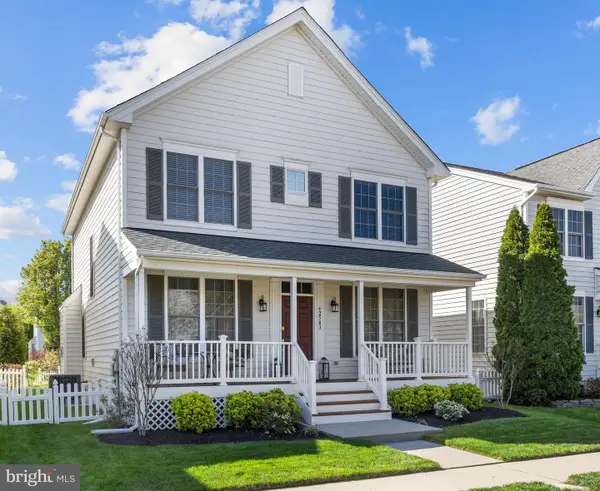 42583 Pelican Dr, CHANTILLY, VA 20152
