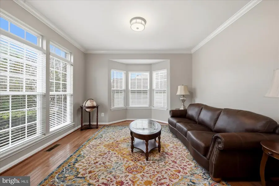 25437 Fritz Ct, Aldie, VA 20105 - #2