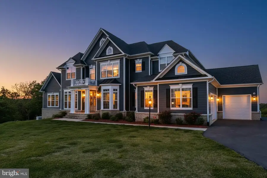 18030 Maintree Farm Ct, Leesburg, VA 20175 - #2