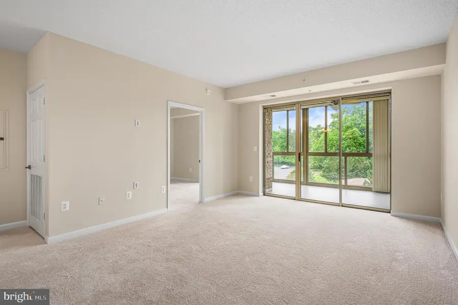 19355 Cypress Ridge Ter #404, Leesburg, VA 20176 - #2