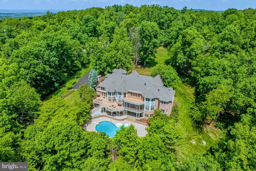 40321 Beacon Hill Dr, Leesburg, VA 20176 - #3