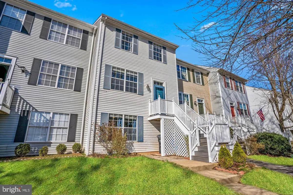 510 Covington Ter Ne, Leesburg, VA 20176 - #1
