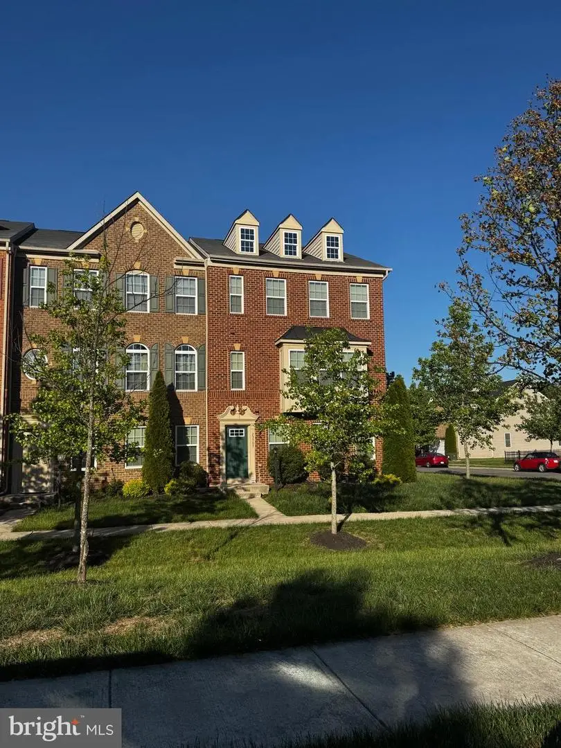 25707 Bishop Grove Ter, Aldie, VA 20105 - #1