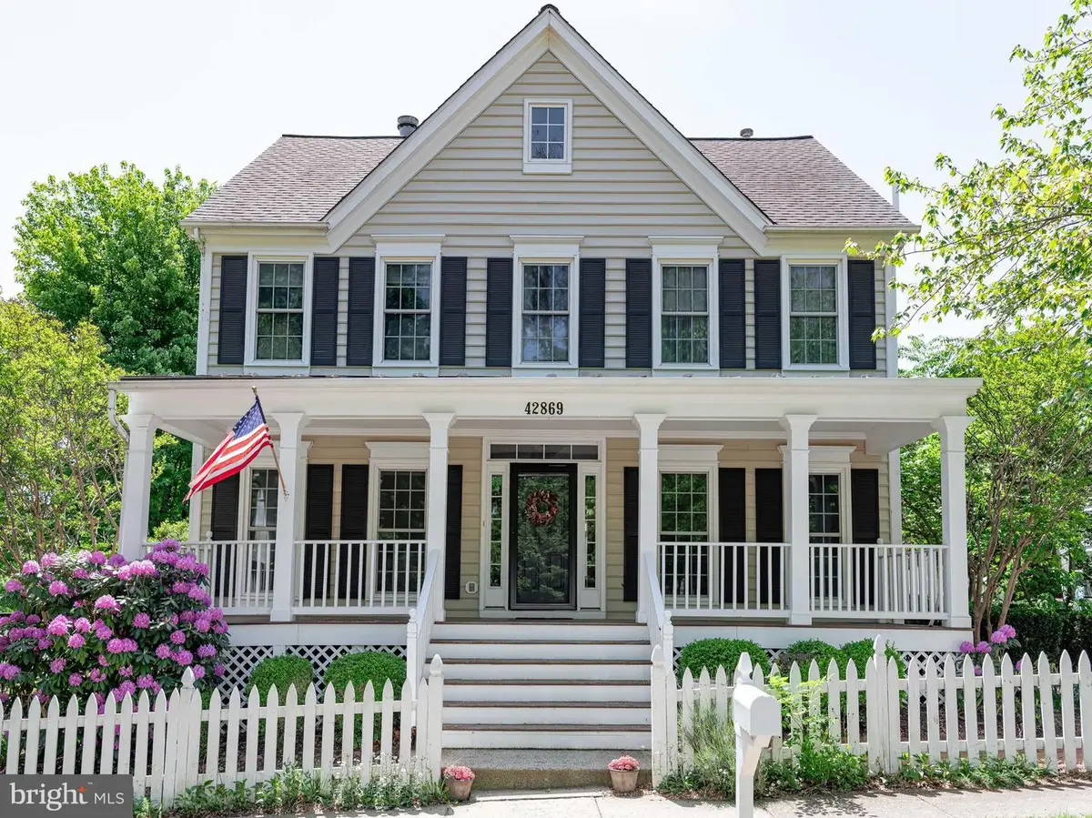 42869 Nashua St, Ashburn, VA 20147 - #1