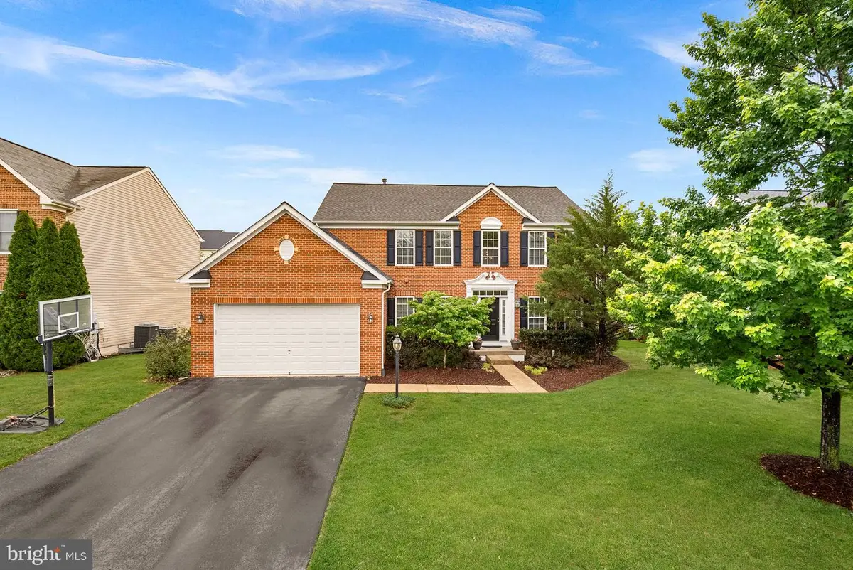25562 Mindful Ct, Aldie, VA 20105 - #1
