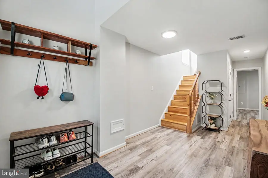 721 Vanderbilt Ter Se, Leesburg, VA 20175 - #3