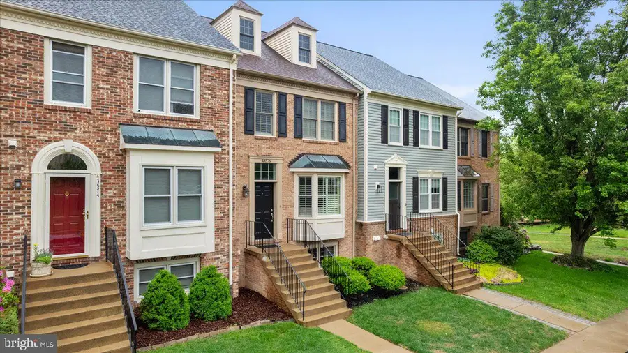 43576 Blacksmith Sq, Ashburn, VA 20147 - #2