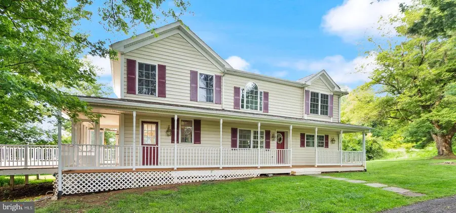 42277 Chestnut Hill Ln, Leesburg, VA 20176 - #2