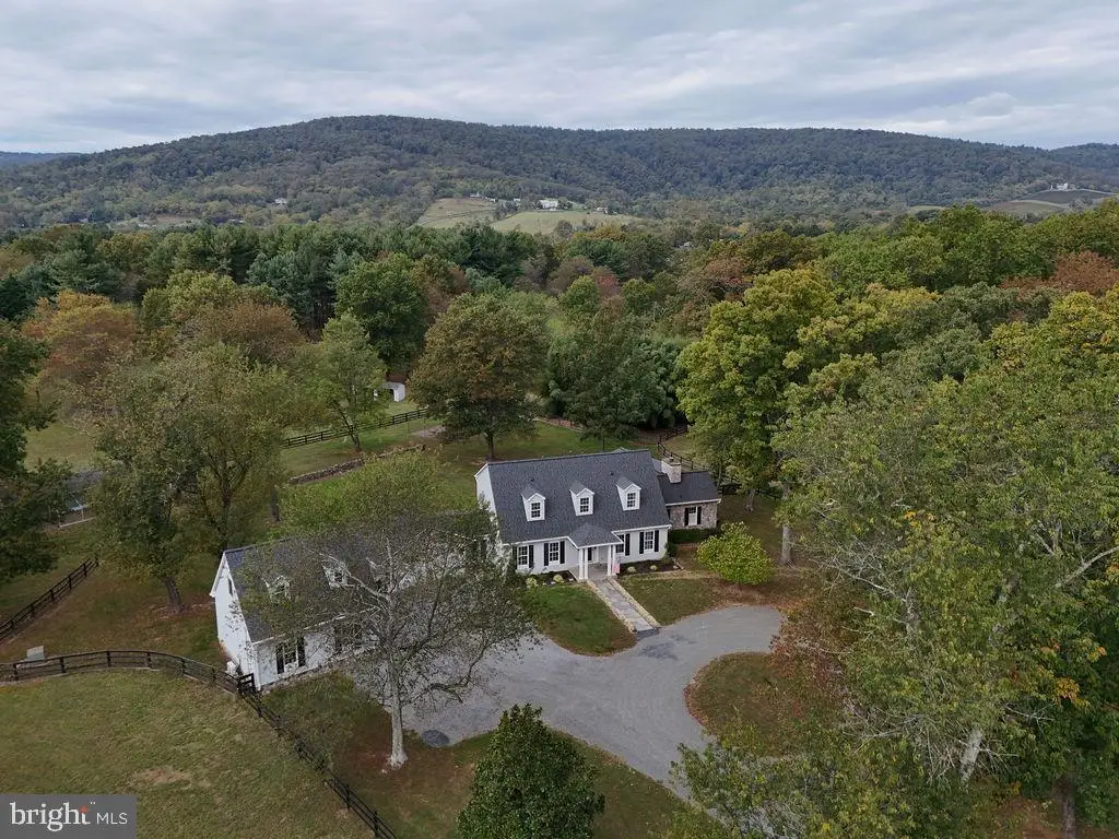 19821 Foggy Bottom Rd, Bluemont, VA 20135 - #1