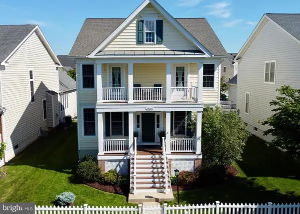 25202 Justice Dr, CHANTILLY, VA 20152