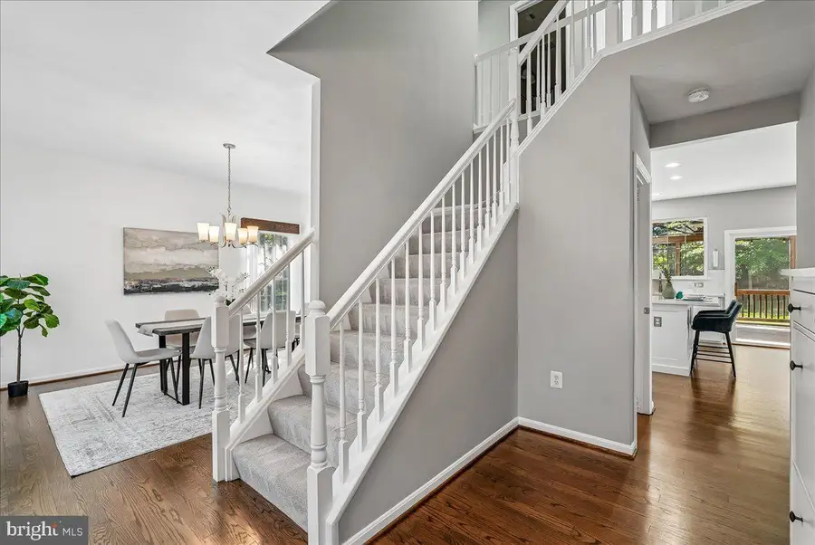 42820 Crossbow Ct, Ashburn, VA 20147 - #2