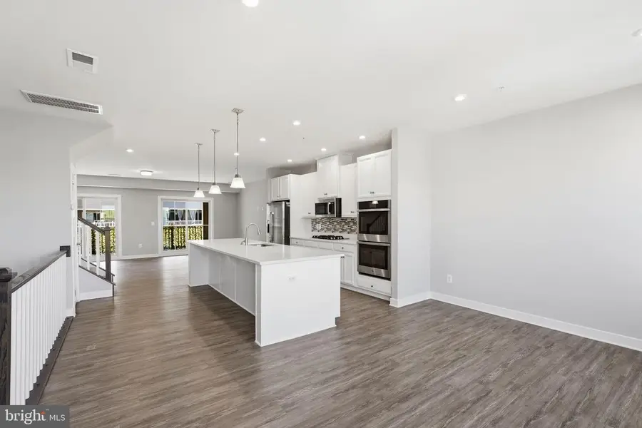 24728 Malibu Ter, Sterling, VA 20166 - #2