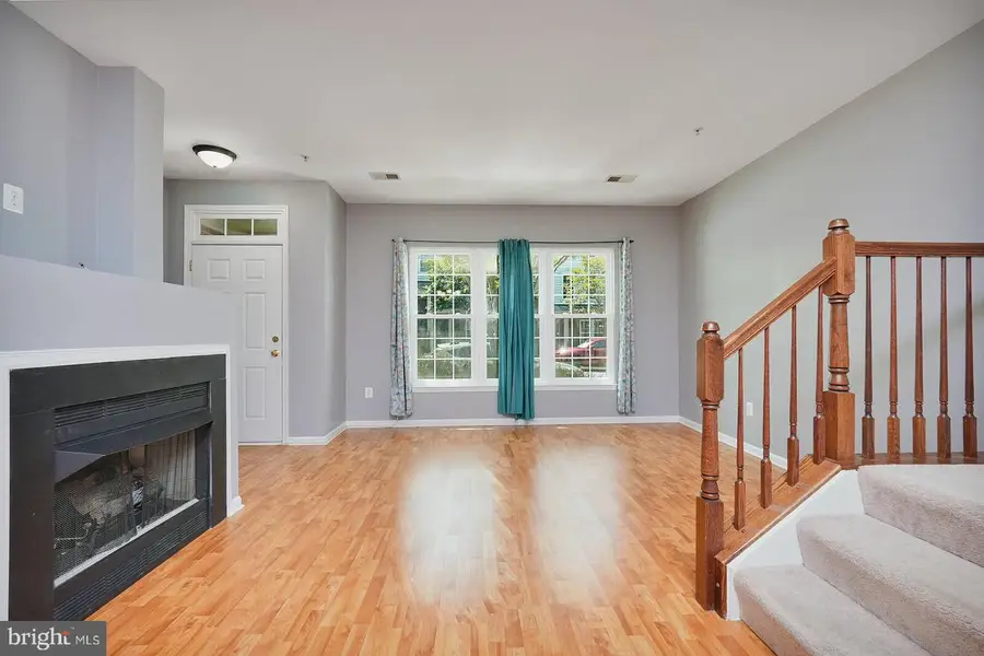 42219 Black Rock Ter, Aldie, VA 20105 - #3
