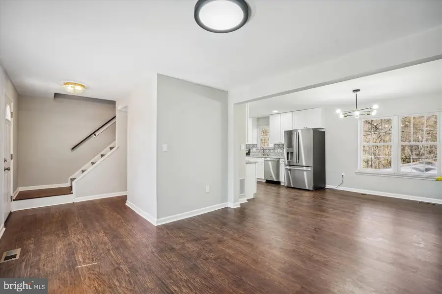 10 Red Wing Ct, Sterling, VA 20164 - #2