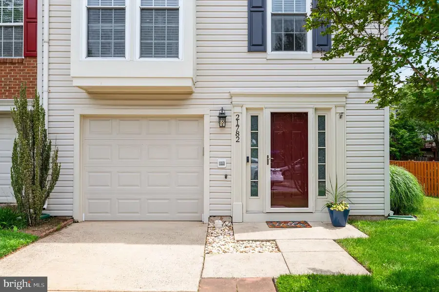 21782 Willesden Junction Ter, Sterling, VA 20166 - #3