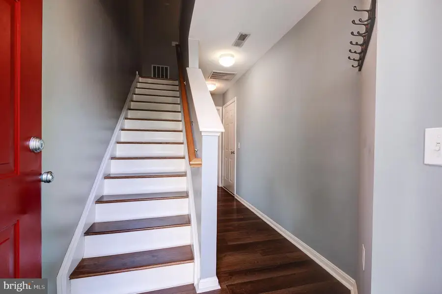 23014 Fontwell Sq, Sterling, VA 20166 - #3
