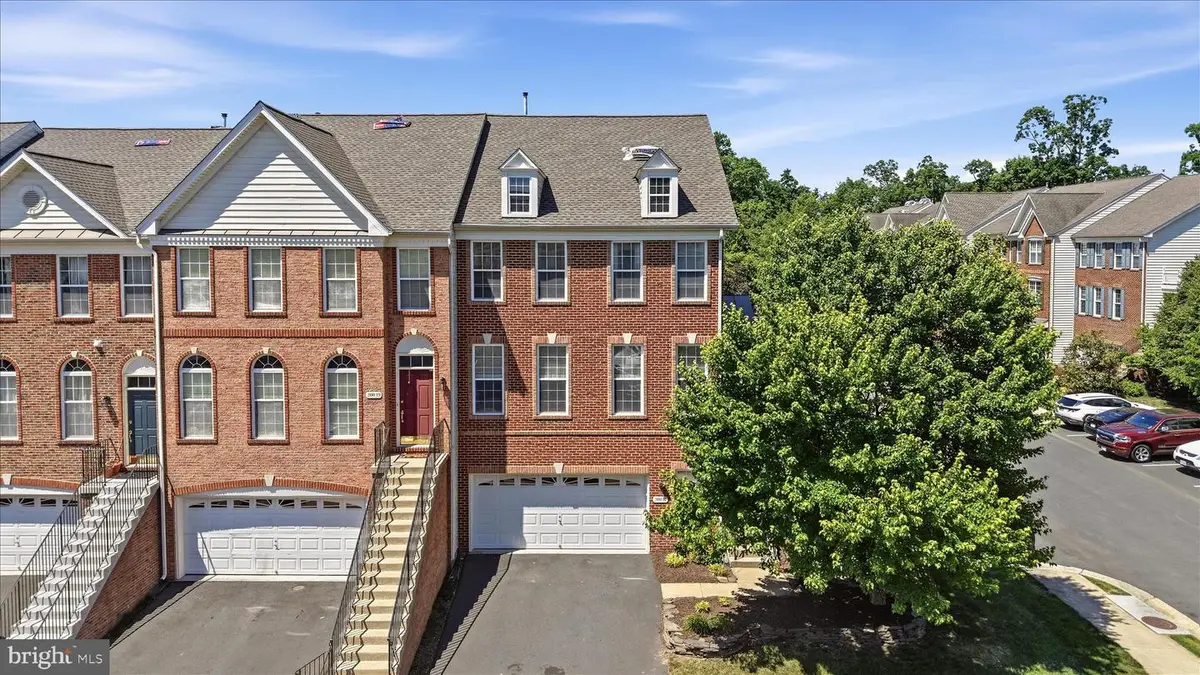 20047 Northville Hills Ter, Ashburn, VA 20147 - #1