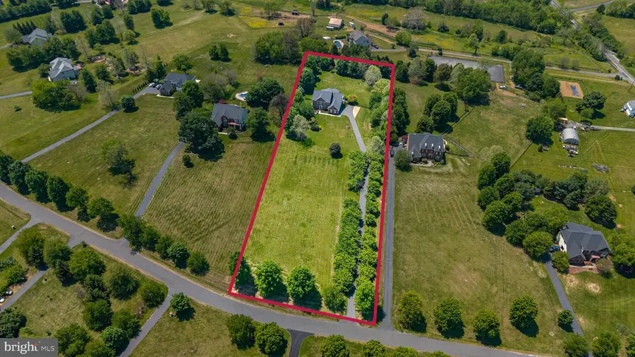 16555 Chestnut Overlook Dr, Purcellville, VA 20132 - #3